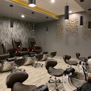 Divine Nail Spa - Back of pedicure room. - Nail Salons Near Me - Alexandria, Virginia Divine Nail Spa - Back of pedicure room. - Nail Salons Near Me - Alexandria, Virginia