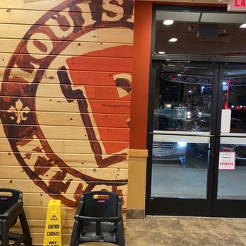 Popeyes Louisiana Kitchen - Fast Food Near Me - Austin, Texas Popeyes Louisiana Kitchen - Fast Food Near Me - Austin, Texas