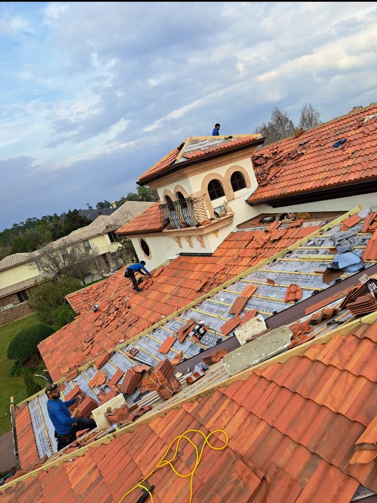 Slide of Frontier Roofing Services