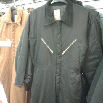 Forman Mills - Discount Store Near Me - Chicago, Illinois