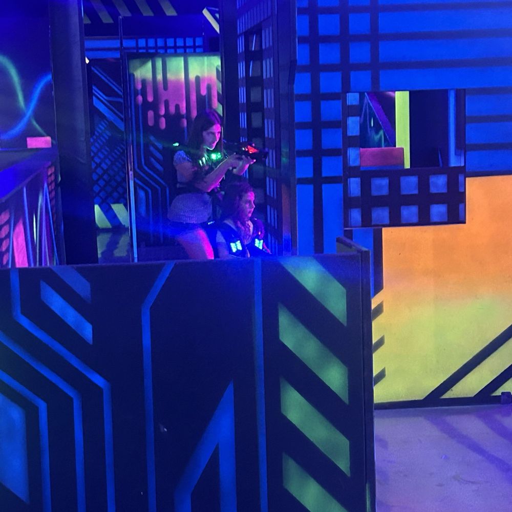 Laser tag Laser tag