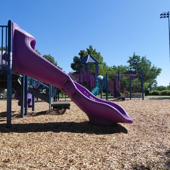 Mesa Linda Park - Slides - Parks Near Me - Victorville, California Mesa Linda Park - Slides - Parks Near Me - Victorville, California