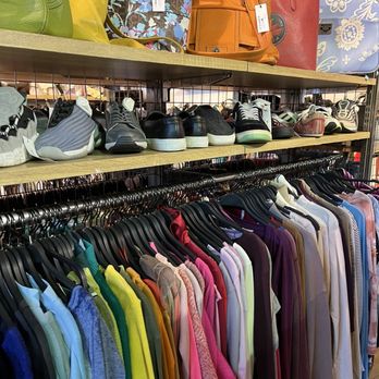 2nd Street - Costa Mesa - Used, Vintage & Consignment Near Me - Costa Mesa, California