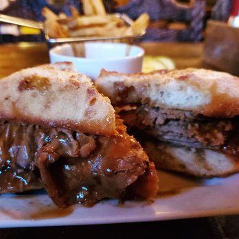 Walsh's Snug - Beef dip - Irish Near Me - Clarington, Ontario Walsh's Snug - Beef dip - Irish Near Me - Clarington, Ontario