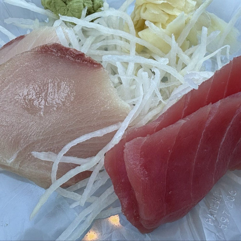 Nana Sushi Thai - Hamachi and sushi sashimi - Sushi Bars Near Me - Evergreen, Colorado