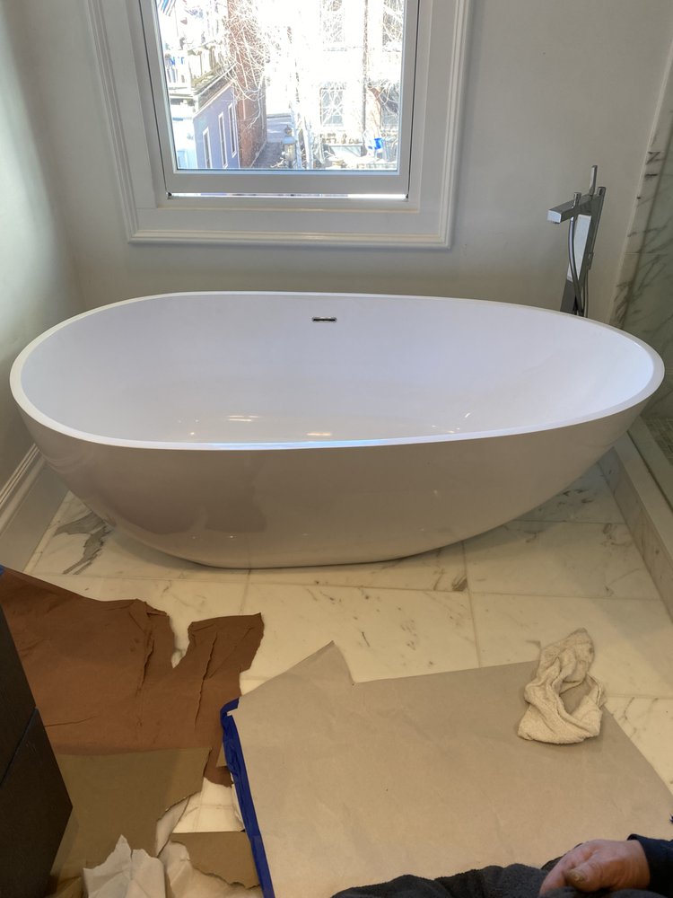 Slide of Es Handy Man