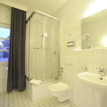 Hotel Krone - Badezimmer - Hotels Near Me - Königswinter, NW