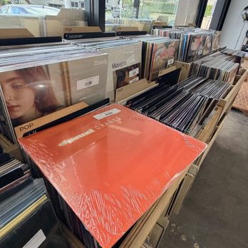 Analog Record Shop - Vinyl records - High Fidelity Audio Equipment Near Me - Tustin, California Analog Record Shop - Vinyl records - High Fidelity Audio Equipment Near Me - Tustin, California