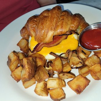 The Henry - Great croissant - New American Near Me - Phoenix, Arizona The Henry - Great croissant - New American Near Me - Phoenix, Arizona