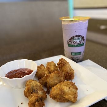 Tasty Pho - "Heavenly Wings", and Taro Smoothie (With Coffee Jelly) - Vietnamese Near Me - Pinellas Park, Florida Tasty Pho - "Heavenly Wings", and Taro Smoothie (With Coffee Jelly) - Vietnamese Near Me - Pinellas Park, Florida