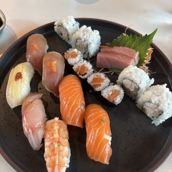 Glass Box San Diego - Seafood Near Me - San Diego, California Glass Box San Diego - Seafood Near Me - San Diego, California