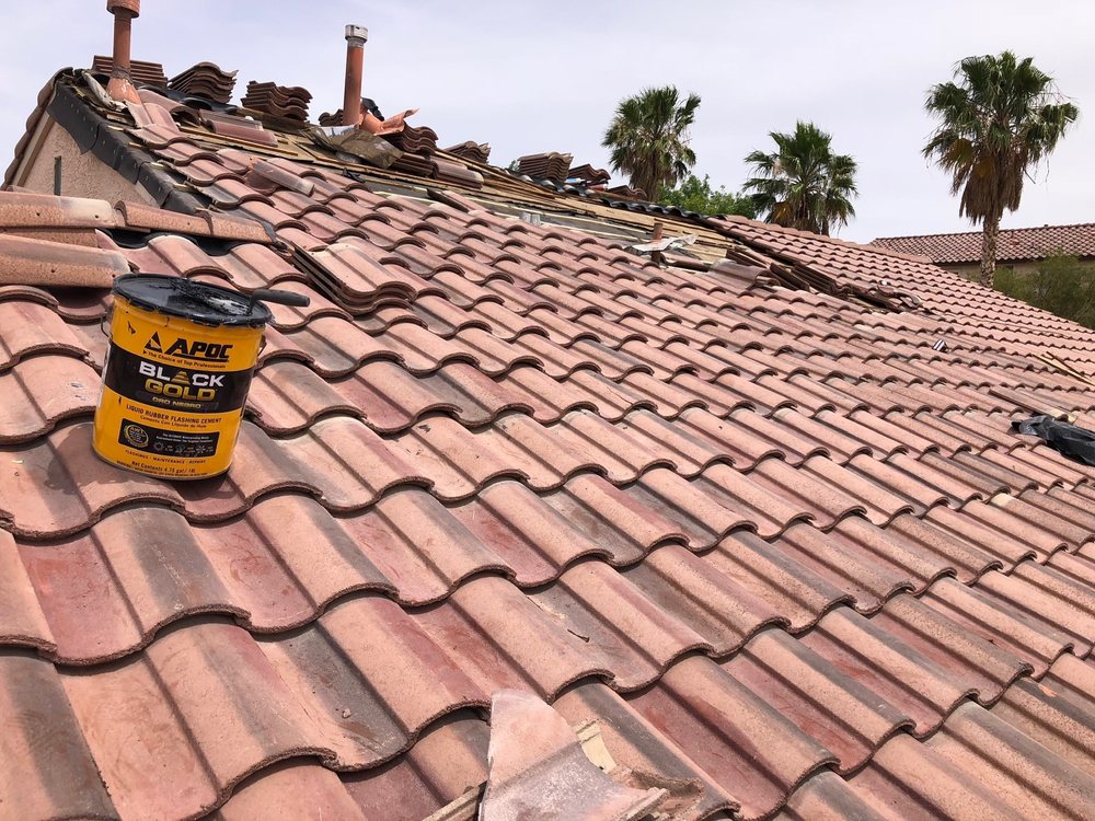 Slide of The Roof Surgeon