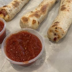 Chicago's Pizza - Pepperoni cheese sticks