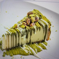 Natalie Ice Cream - Pistachio cheesecake