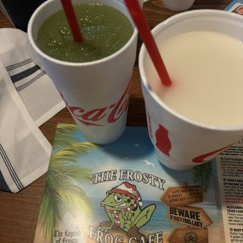 Frosty Frog Cafe - Drinks - Cafes Near Me - Hilton Head Island, South Carolina