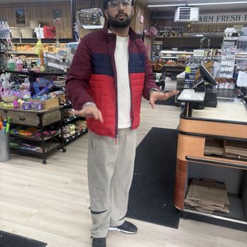 Speer's Market - Bad employee - Grocery Near Me - Forestville, California Speer's Market - Bad employee - Grocery Near Me - Forestville, California