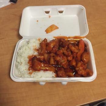 MAI MAI Restaurant - General Tso. - Chinese Near Me - Etobicoke, Ontario MAI MAI Restaurant - General Tso. - Chinese Near Me - Etobicoke, Ontario