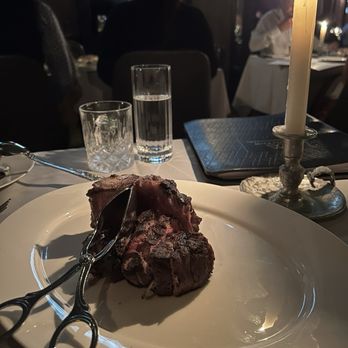 Maple & Ash - Steakhouses Near Me - Chicago, Illinois Maple & Ash - Steakhouses Near Me - Chicago, Illinois