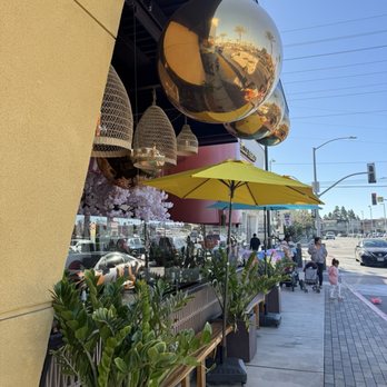 Pradera Brunch - Outside decor - Breakfast & Brunch Near Me - Costa Mesa, California
