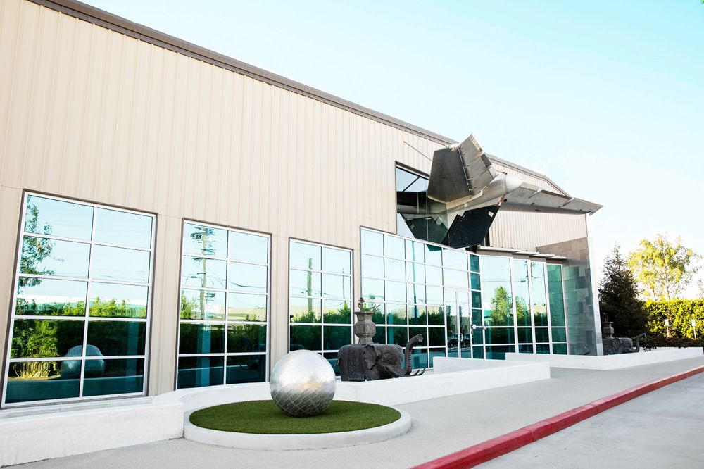 MUNCHKIN Updated October 2024 7835 Gloria Ave, Van Nuys, California