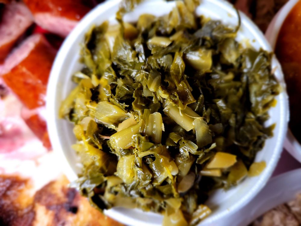 Fat Daddy's BBQ And Hash House Logo