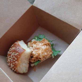 The Ordinary - Fried oyster slider - Seafood Near Me - Charleston, South Carolina