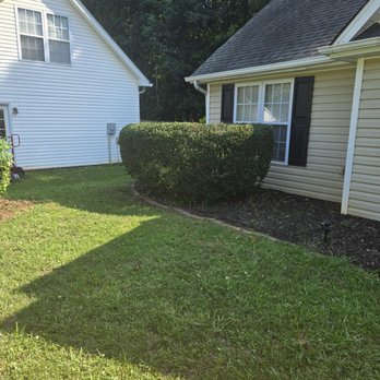 Grass Daddy’s - It use to be above the window - Landscaping Near Me - Iron station , North Carolina Grass Daddy’s - It use to be above the window - Landscaping Near Me - Iron station , North Carolina