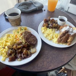 Ethiopian Breakfast with turkey (left) French toast (right) Ethiopian Breakfast with turkey (left) French toast (right)