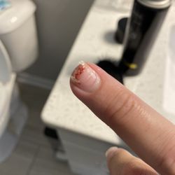 Le Nails