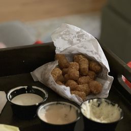 Tots, with ranch, fry sauce and tarter