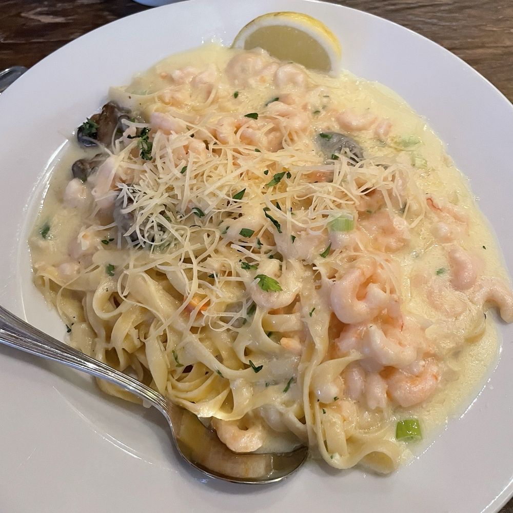 Eureka Sea Grill - Sea grill fettuccine - Seafood Near Me - Eureka, California Eureka Sea Grill - Sea grill fettuccine - Seafood Near Me - Eureka, California