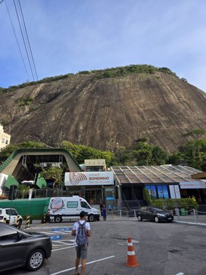 Sugar Loaf cable car by null