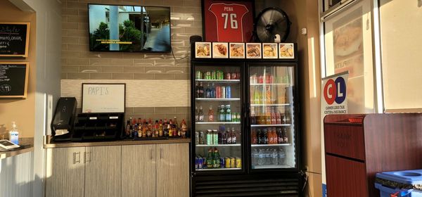 Lil Papi's International Deli by null