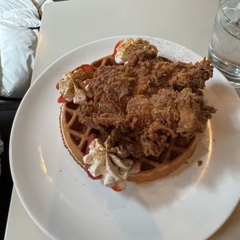 Wood - Wood's KFC Waffles - Bars Near Me - Chicago, Illinois