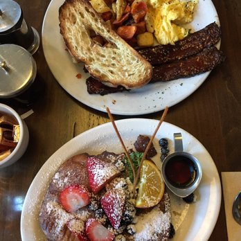 Sweet Maple - The big hip and millionaires bacon - American Near Me - San Francisco, California Sweet Maple - The big hip and millionaires bacon - American Near Me - San Francisco, California