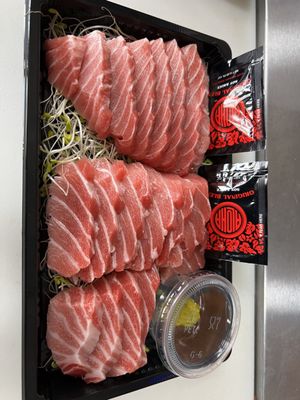 808 Plates Maui by null