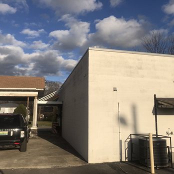 LeNell's Beverage Boutique - Back parking - Beer, Wine & Spirits Near Me - Birmingham, Alabama LeNell's Beverage Boutique - Back parking - Beer, Wine & Spirits Near Me - Birmingham, Alabama