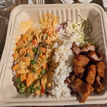 Happy Belly - Panang Curry with crispy Pork Belly - Food Trucks Near Me - Kihei, Hawaii Happy Belly - Panang Curry with crispy Pork Belly - Food Trucks Near Me - Kihei, Hawaii