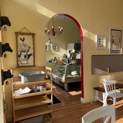 The Wild Table - Inside
