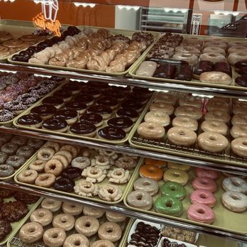 Smiling Donuts - Bubble Tea Near Me - Pflugerville, Texas