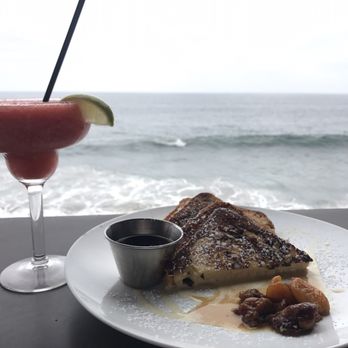 Moonshadows - French toast - Seafood Near Me - Malibu, California Moonshadows - French toast - Seafood Near Me - Malibu, California