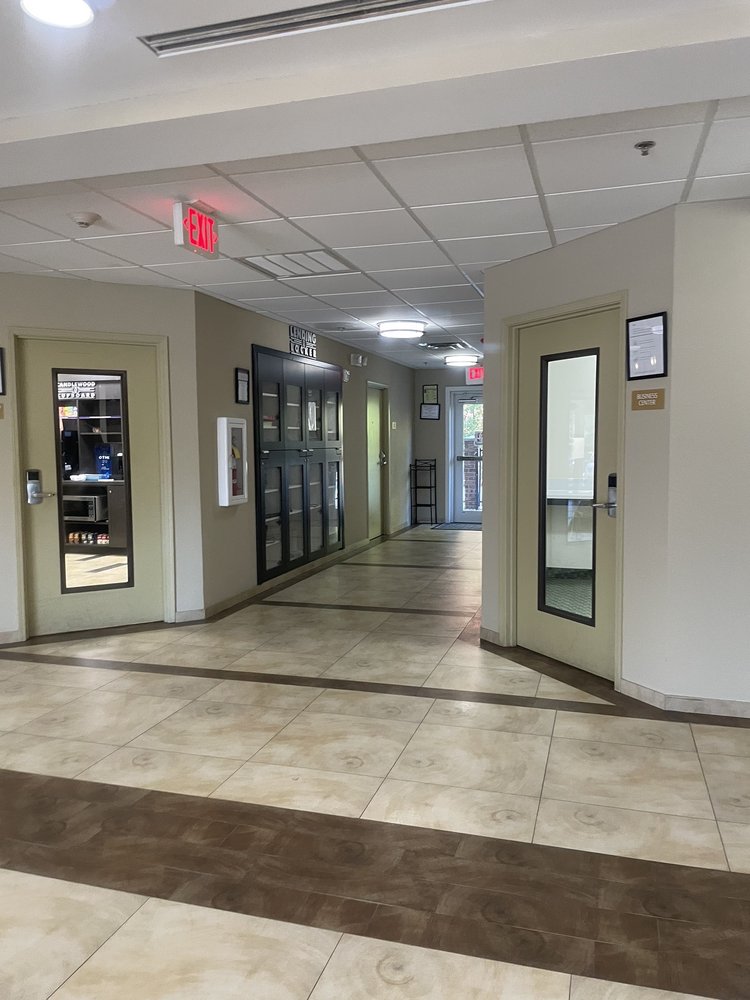 CANDLEWOOD SUITES COLUMBUSNORTHEAST 6611 Whittlesey Blvd, Columbus