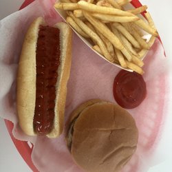 Jimmy's Famous Hot Dogs - Hotdog and cheeseburger!