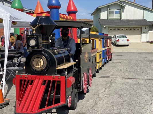 All Aboard for Birthday Fun! - BellaTori Family Train has provided the ultimate train amusement ride rental experience since 2010. We take pride in catering to birthday parties, weddings, carnivals, children's parties, school events, church events, and other special events as well. If you are interested in renting our kiddie train please call us today! All Aboard for Birthday Fun! - BellaTori Family Train has provided the ultimate train amusement ride rental experience since 2010. We take pride in catering to birthday parties, weddings, carnivals, children's parties, school events, church events, and other special events as well. If you are interested in renting our kiddie train please call us today!