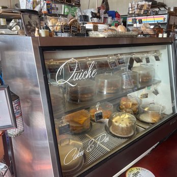 Robin Simmons Bakery - Quiche, cakes and pies - Desserts Near Me - Virginia Beach, Virginia Robin Simmons Bakery - Quiche, cakes and pies - Desserts Near Me - Virginia Beach, Virginia