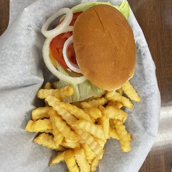 Simply Southern Eatery - Cheeseburger - Salad Near Me - Macclenny, Florida Simply Southern Eatery - Cheeseburger - Salad Near Me - Macclenny, Florida