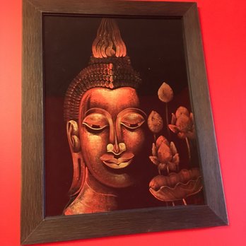 Asian Thai Kitchen 2 - Buddha decorations - Thai Near Me - Miami, Florida Asian Thai Kitchen 2 - Buddha decorations - Thai Near Me - Miami, Florida