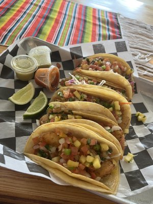 C Rojos Taqueria by null