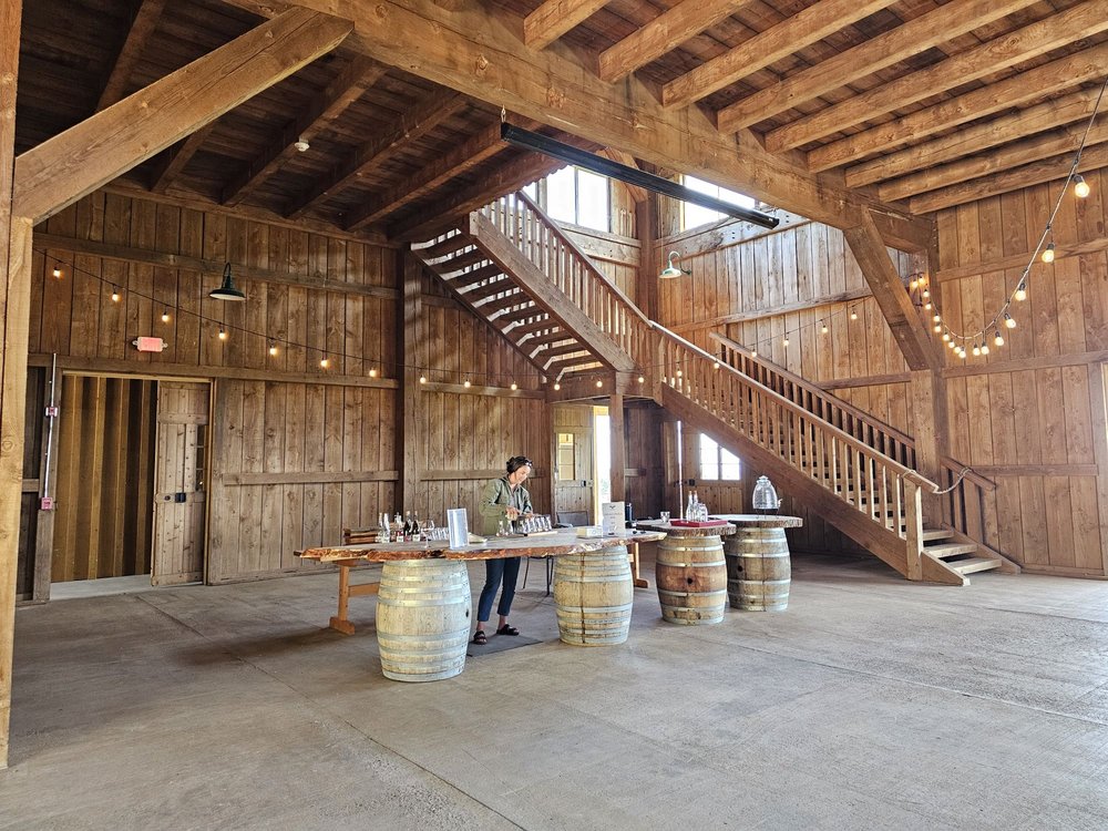 EAGLE NEST RESERVE Updated May 2024 15 Photos 12995 NW Rd, Hillsboro, Oregon Wine