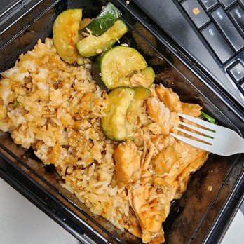 PrepLife Meal - Salmon, zucchini, white rice with teriyaki sauce! Omg! - Food Delivery Services Near Me - Upland, California PrepLife Meal - Salmon, zucchini, white rice with teriyaki sauce! Omg! - Food Delivery Services Near Me - Upland, California